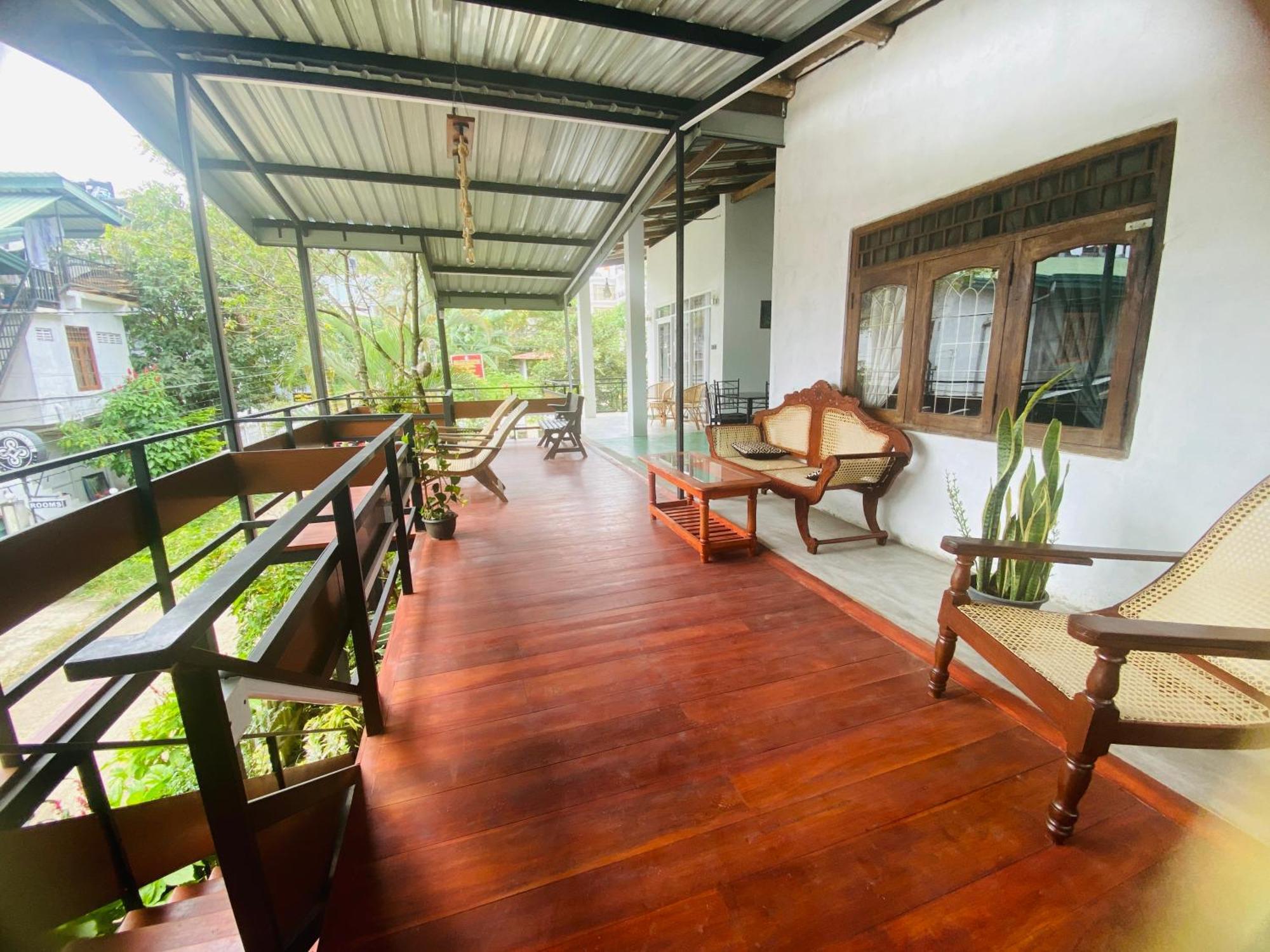 Blossom Inn Ella Luaran gambar
