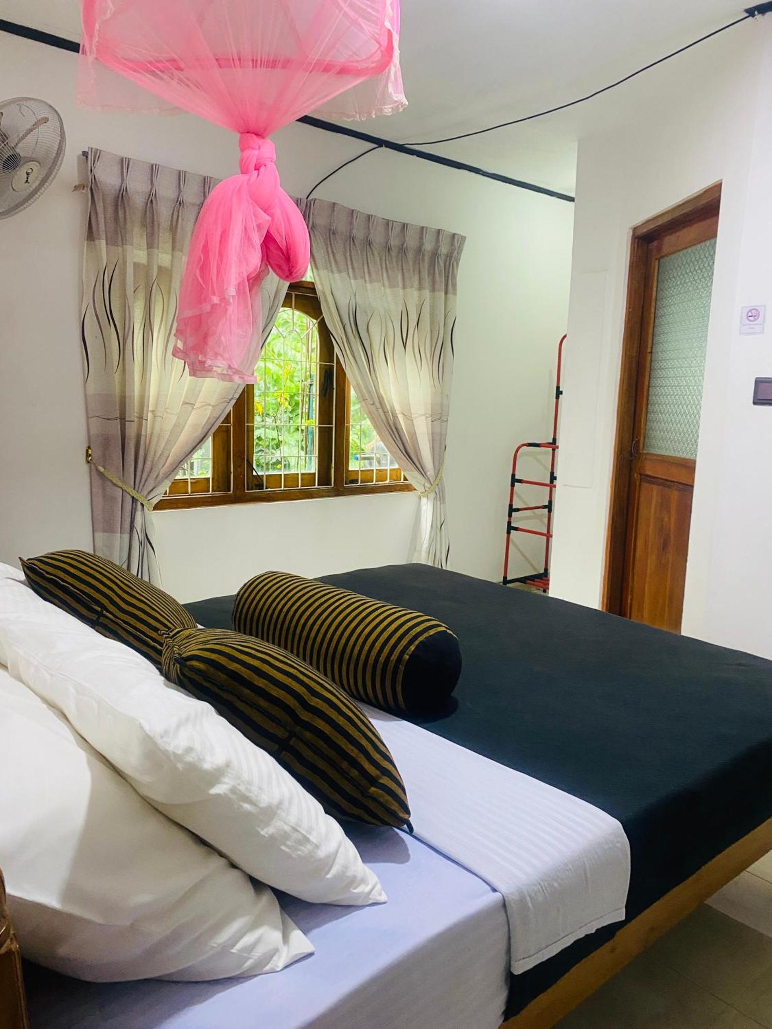 Blossom Inn Ella Luaran gambar